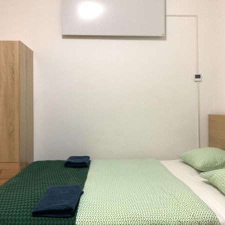 Kalvin 7Rooms Boedapest Buitenkant foto