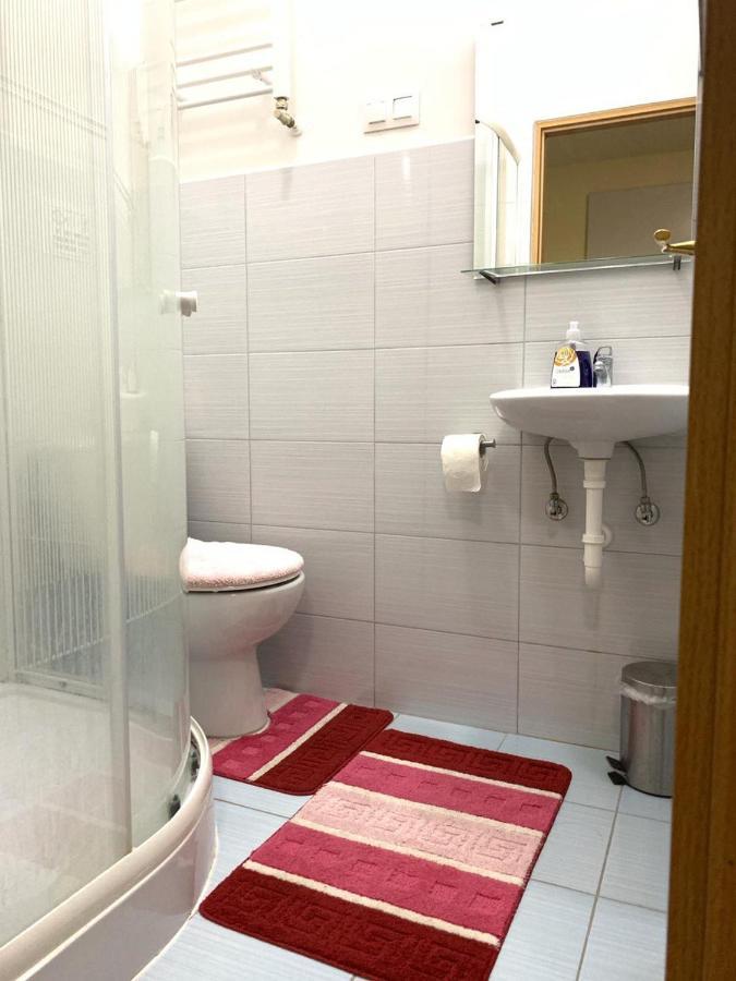 Kalvin 7Rooms Boedapest Buitenkant foto