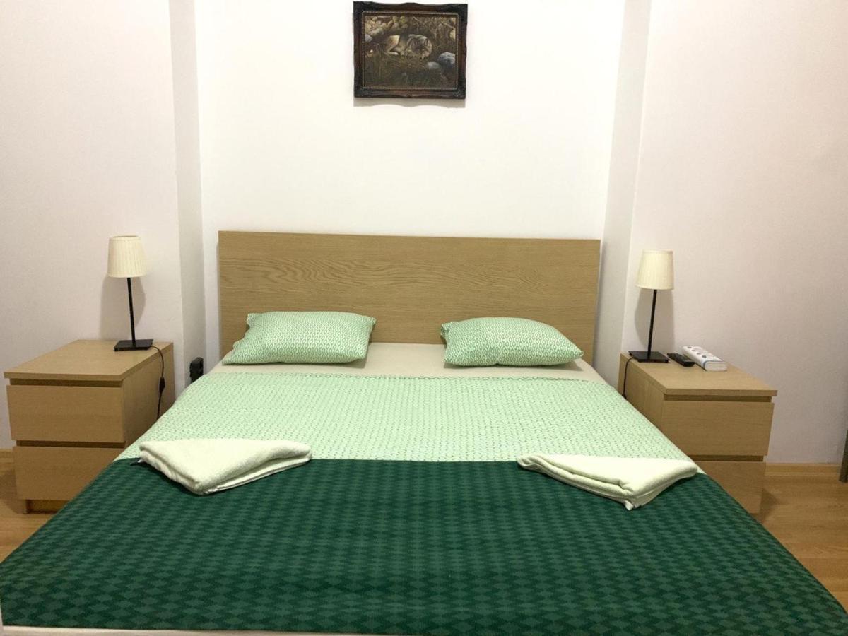 Kalvin 7Rooms Boedapest Buitenkant foto